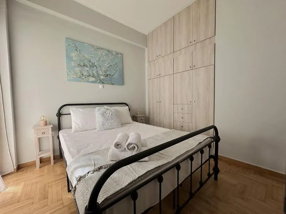 Athenian Cosy Gateaway-1